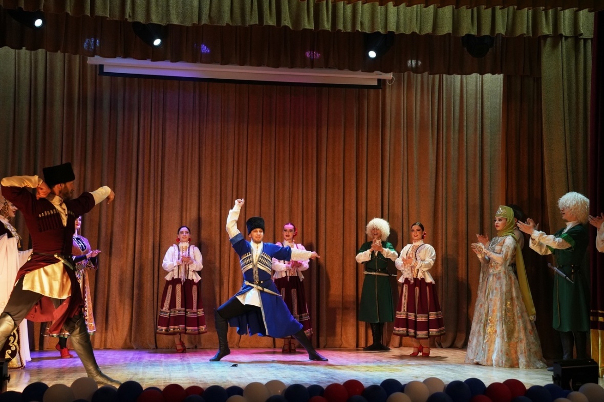 Концерт «Весеннее настроение».